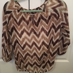 Zach & Rachel brown and white chevron top